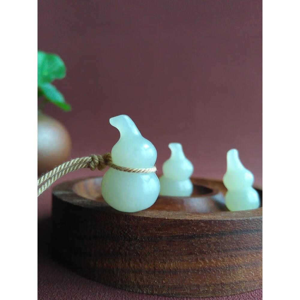 T&U保价天然和田玉新疆带皮籽料葫芦吊坠挂件白玉青花羊脂玉证书福禄 随机发货部分留原皮