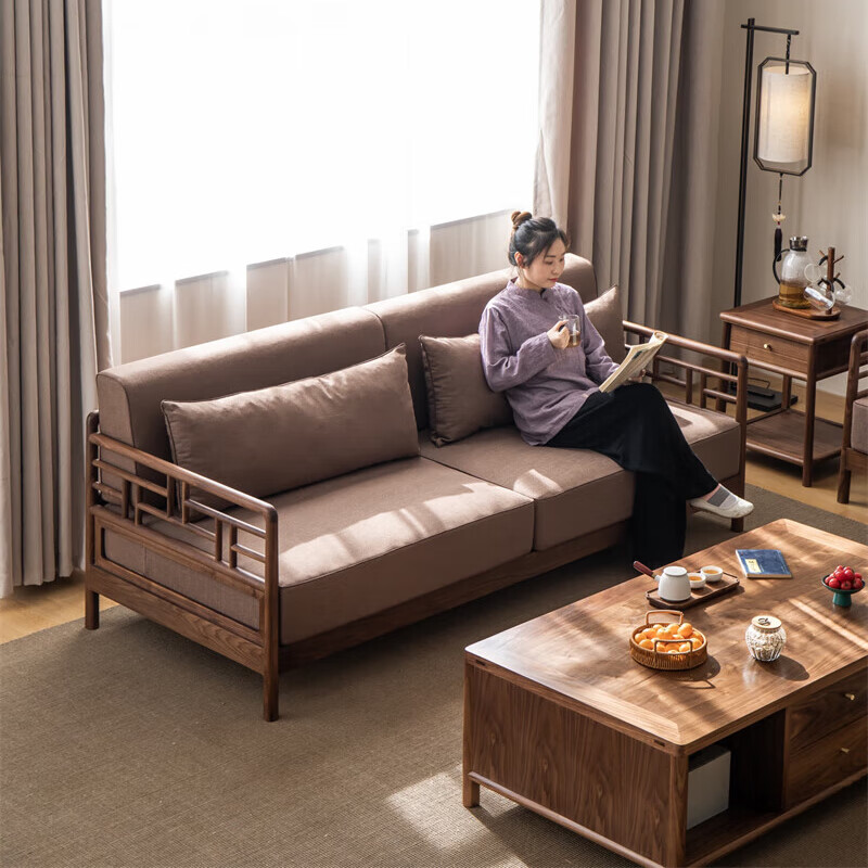 中式沙发什么品牌好?这6款实木精雕,解决客厅搭配痛点