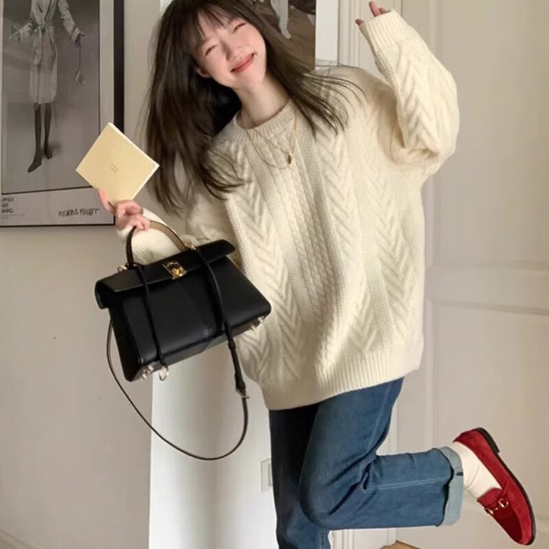 凡小如白色毛衣秋冬女保暖圆领内搭软糯针织衫打底可外穿宽松百搭上衣 白色 均码【建议85-115斤】