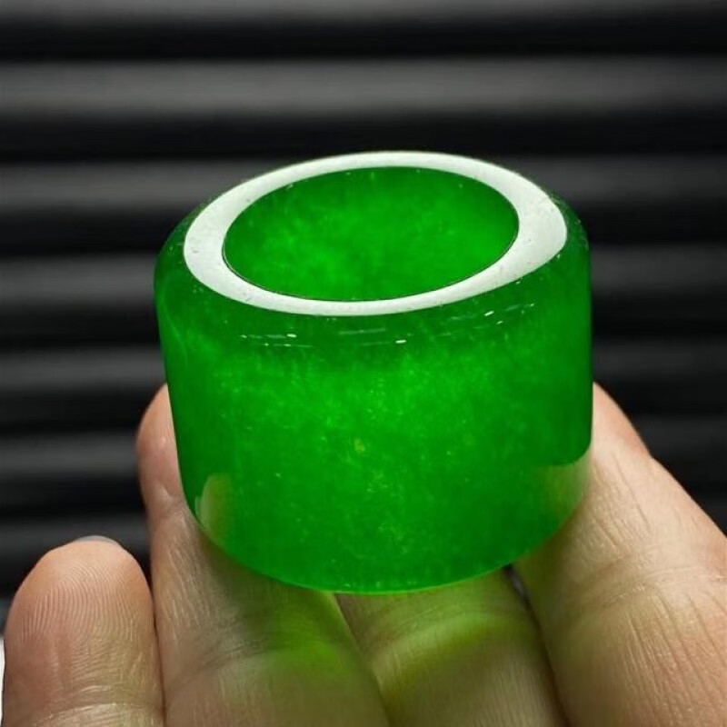 佐一生  zuoesen缅甸天ran翡翠满绿扳指冰种帝王绿宽戒指男女款拇指