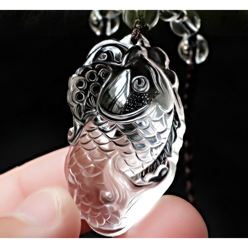 snqp6开白水晶文昌鱼吊坠男女鲤鱼项坠学生礼物项链情人节礼物 半珠链