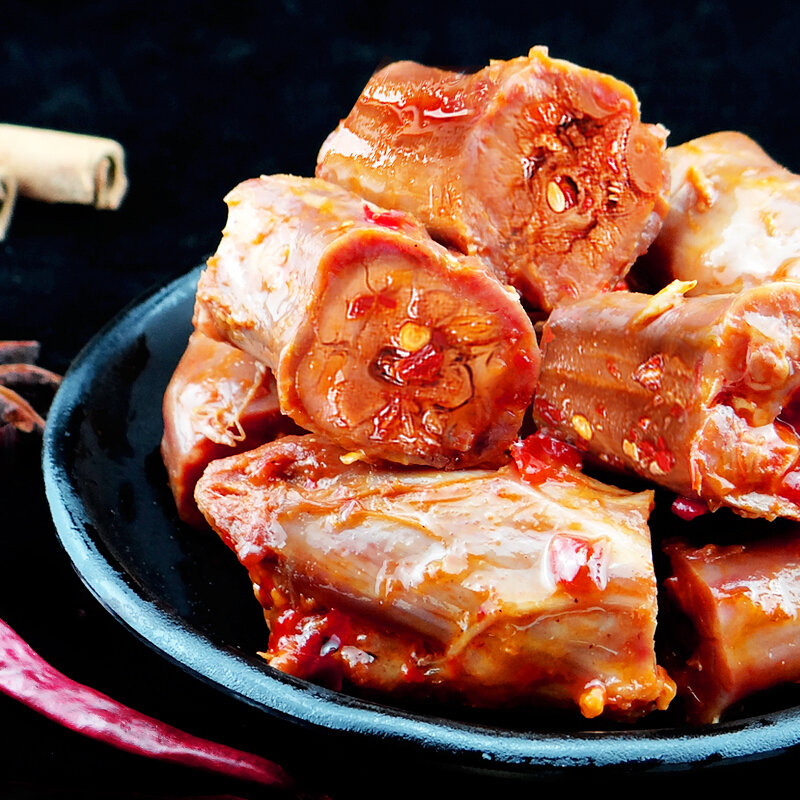 味巴哥鸭脖子30包香辣整箱麻辣好吃的熬夜零食小吃充饥夜宵休闲食品