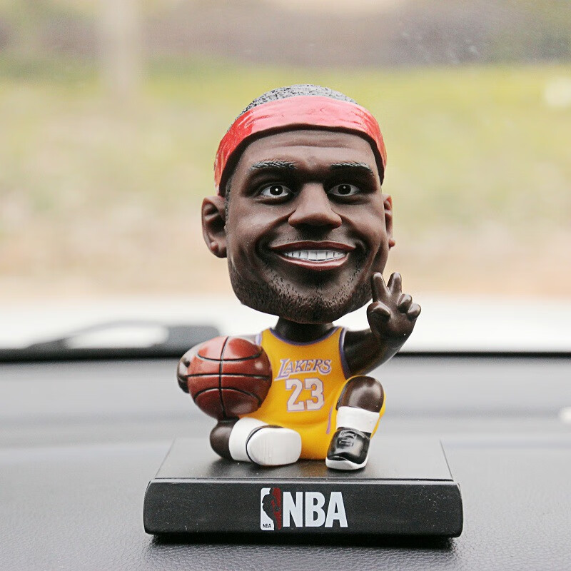 贝柯鹿q版nba篮球星足球明星梅西库里摇头公仔汽车摆件车内饰品车载