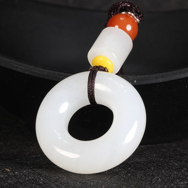 牧思和田玉石羊脂白玉平安扣吊坠 天然玉男女士款 挂件 带 图片色