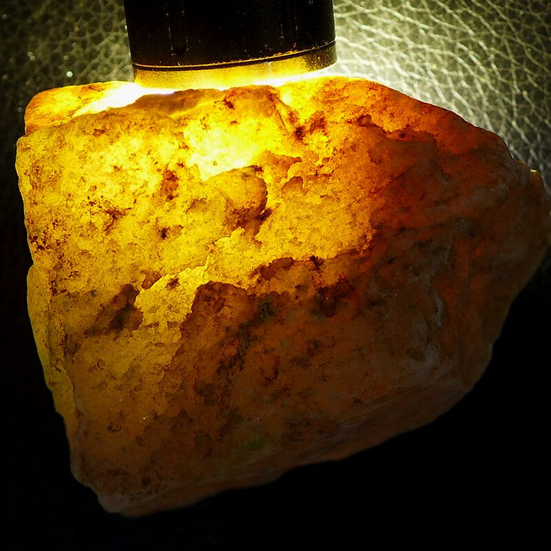 玉朵缅甸天然a货毛料玉石翡翠小原石201.70gs