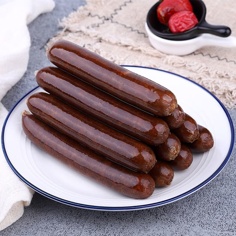 食芳溢麻辣口味黑鸭烤肠家用热狗肠烤香肠商用烤香肠火腿肠批发早餐