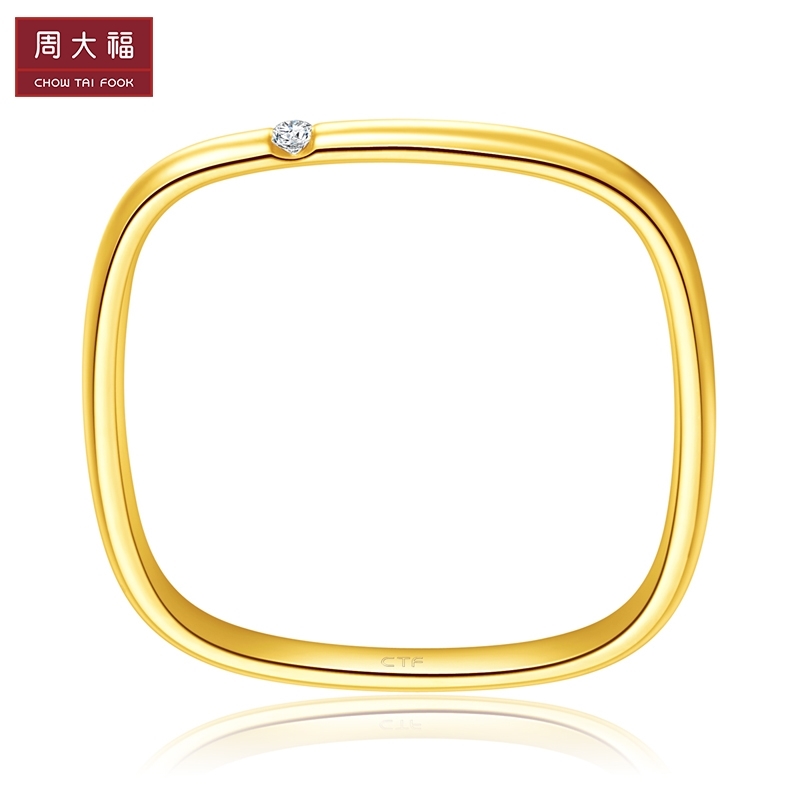 周大福 预售17916系列 小方戒方形戒指 22k金彩金镶钻石戒指/钻戒