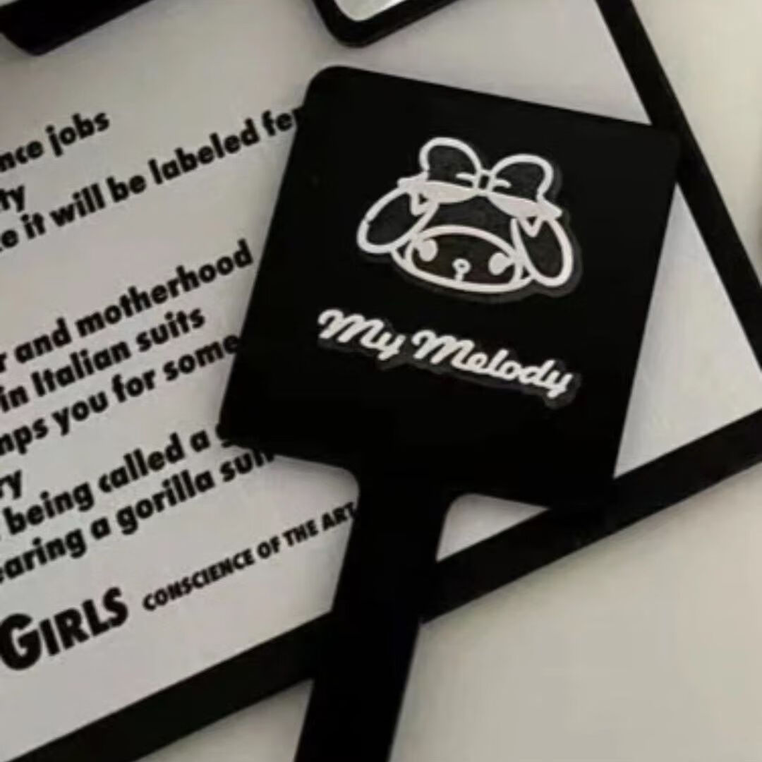 镜ins便携卡通手持化妆镜高清简约宿舍用梳妆随身手柄 美乐蒂黑色款