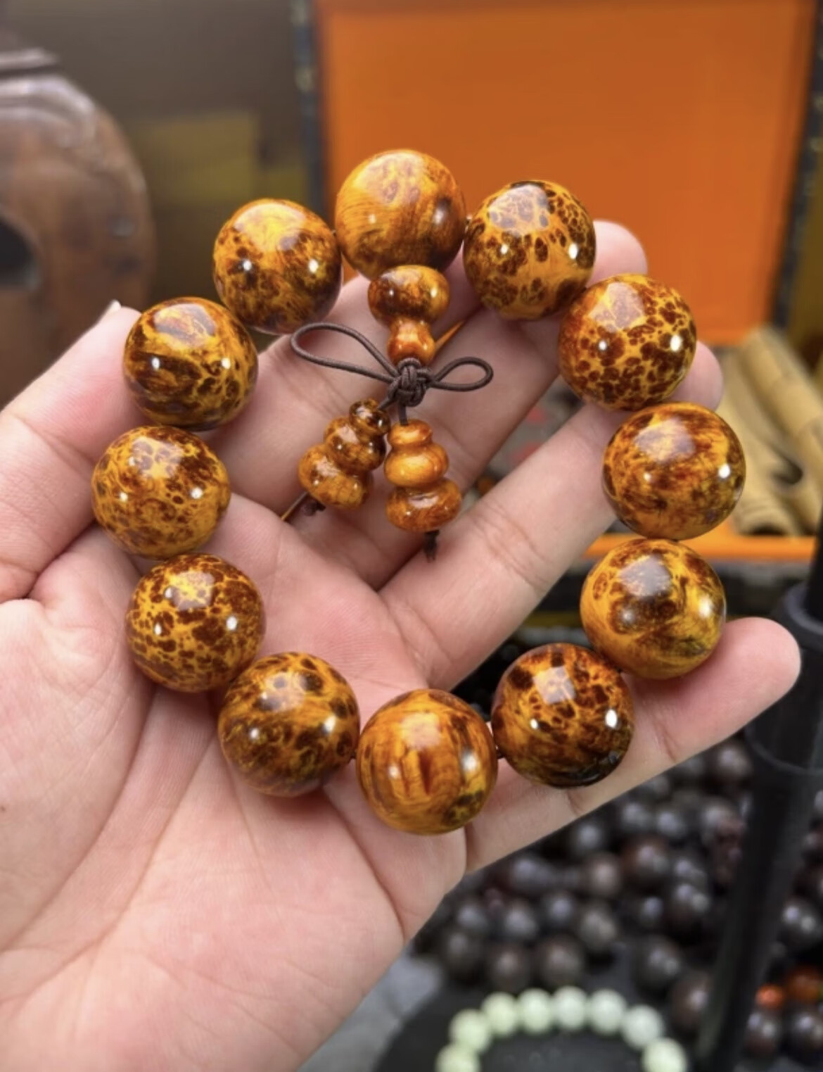 兴颖东北长白山北琥珀木满瘤疤 2.0男士手串 高透星空版雷击料 2.