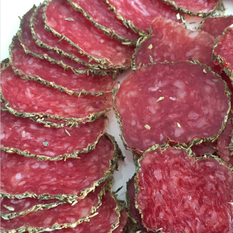 配红酒火腿肠(红酒配火腿文案)