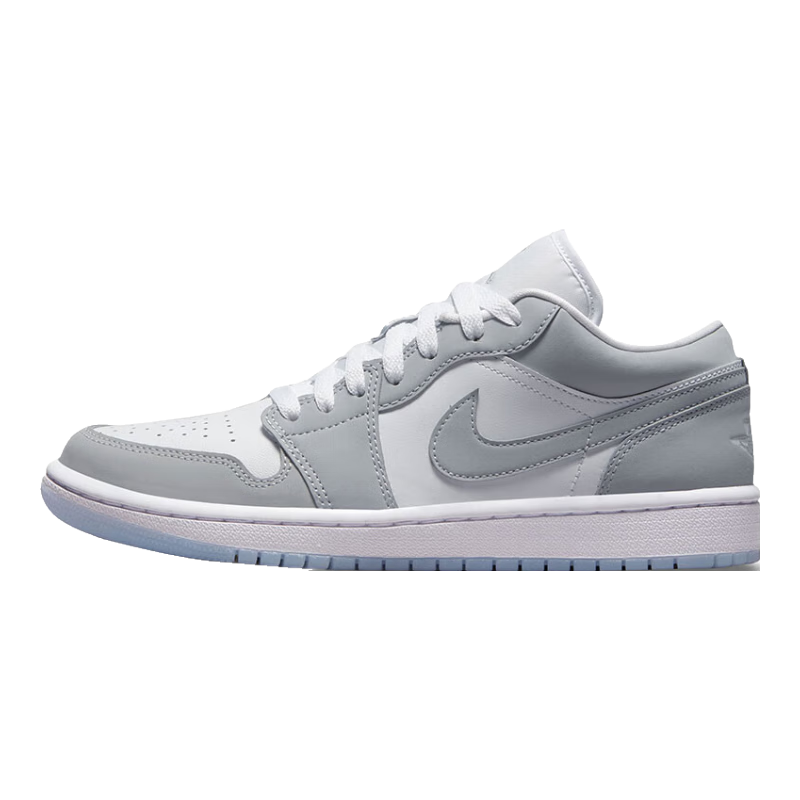 �Ϳ�NIKE��ŮAJ1С�ϰ� ���ݸ�JORDAN 1�˶�����ЬDC0774-105�׻�37.5 549Ԫ