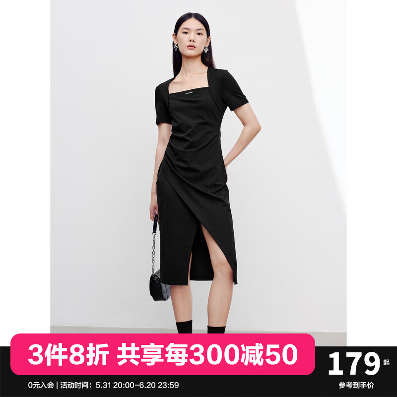 太平鸟【商场同款】太平鸟女装秋季新款优雅针织连衣裙A1FAD3201 黑色 S