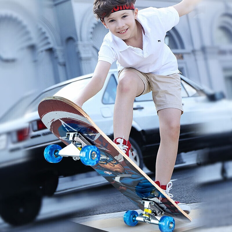 Angelamiao儿童滑板 宝宝四轮双翘板 青少年刷街代步入门初学者滑板车四轮全闪 迪士尼美国队长
