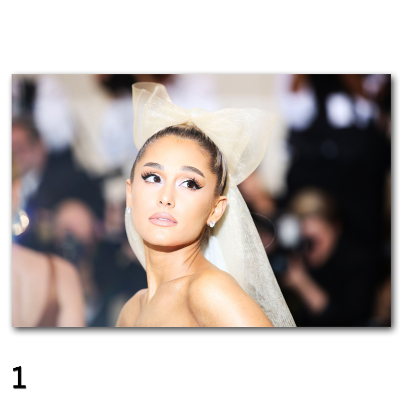 狼天影ariana grande海报墙贴画a妹小牛牛爱莉安娜格兰德墙上贴纸可