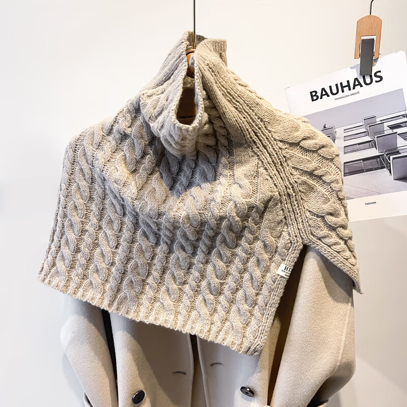 头毛衣外搭披肩斗篷两用针织毛线围巾女秋冬季麻花 八字针织中套衣-咖