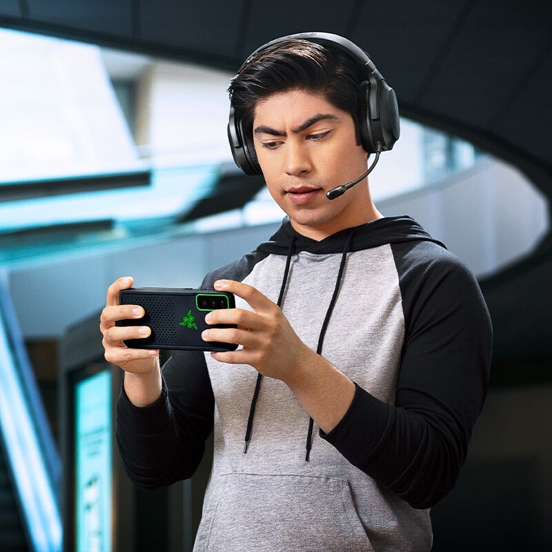 雷蛇（Razer） 梭鱼X轻量头戴式无线电脑手机多平台游戏耳机可拆麦克风 支持PS5 Switch 梭鱼X黑色(Type-C 2.4G无线跨平台兼容)