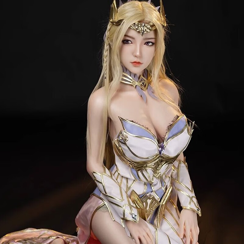 �ݼ������ְ�ʵ������ȫ���轺������ʿ������Ʒ������������˰�ɲ嶯��ǧ��ѩ�ְ�COS����Ԫ��Ů���� �˹�ֲ����170���綯����+дʵ+�������+վ����