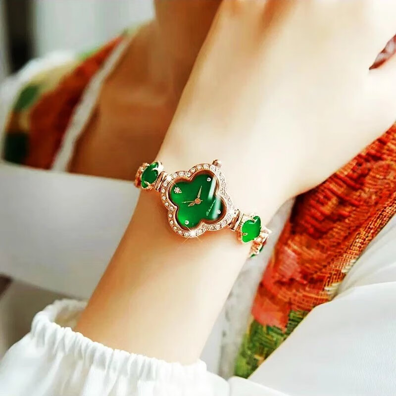 snqp四叶草和田玉手表幸运女士高端商务珠宝扣翠玉青提金镶玉石珠宝