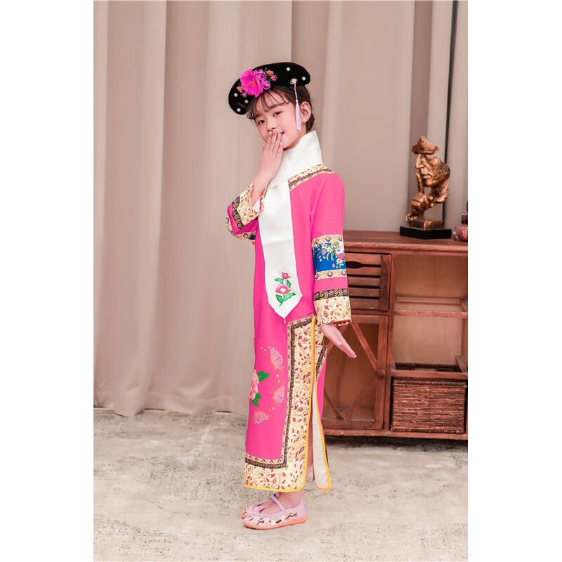 玫红色衣服 手帕 领巾 旗头眉心 100尺码适合身高93cm-105cm身高