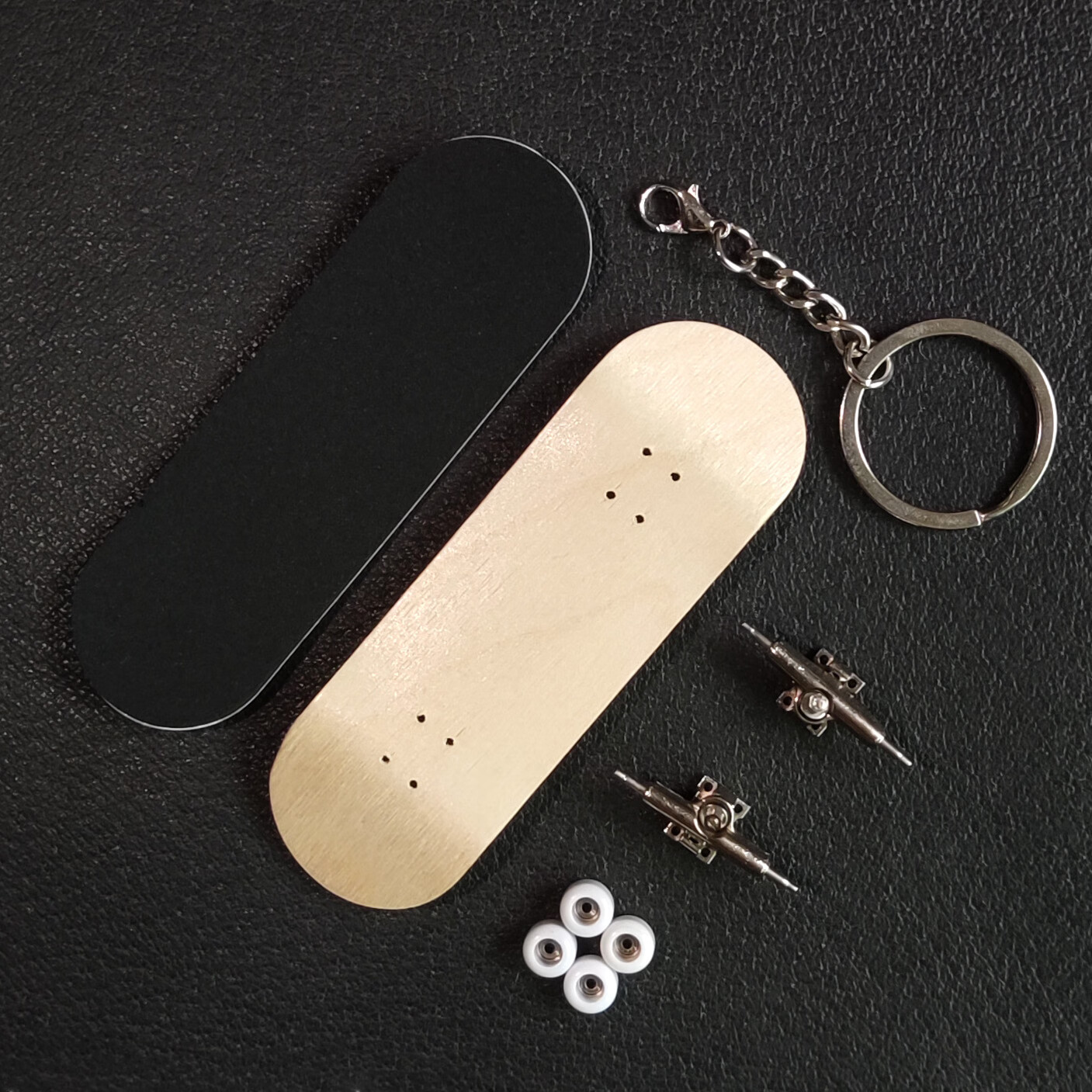 手指滑板板碳纤维枫木枫木手指滑板32mm轴承指尖双翘板 z0 32mm