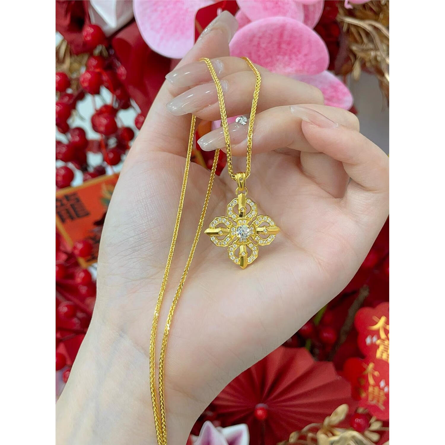 倍妙足金999十字金刚杵黄金吊坠点钻镶嵌民族风挂坠细节精致霸气十足 吊坠克重8.56g左右 拍前联系客服