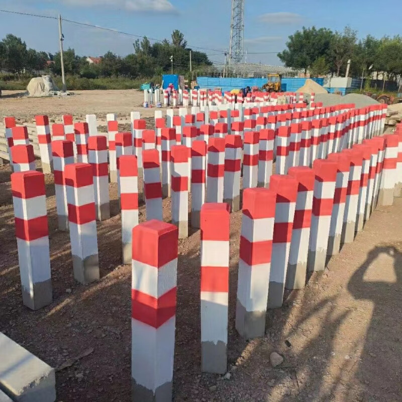 黍鱼水泥警示桩公路界桩百米桩电缆标志桩水利警示柱地埋式水泥柱厂家