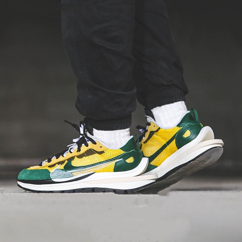 耐克(nike)男女鞋 sacai x nike vaporwaffle 联名解构休闲鞋 cv1363