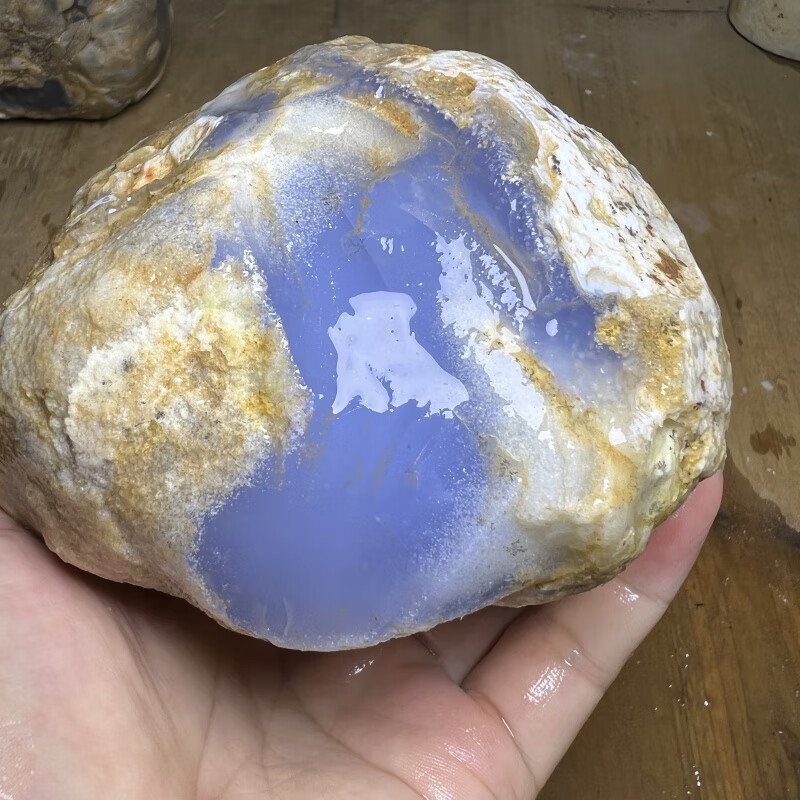 展缘土耳其冰种蓝玉髓原石天空蓝玉石毛料手镯吊坠牌子料雕刻宝石 3.