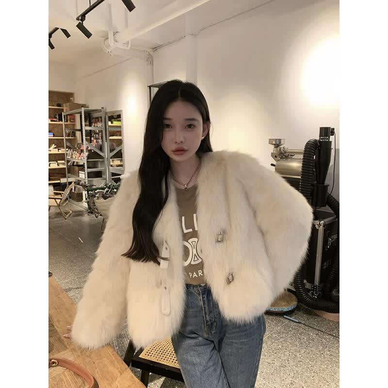 傲列AM“元气满分”2023年秋冬季新款狐狸毛皮草小个子V领毛毛外套女 米杏色 S高性价比高么？