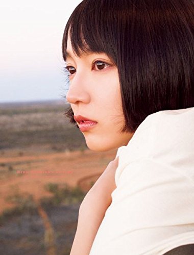 现货【深图日文】吉岡里帆写真集 女优 吉岡里帆 芸能活動5周年 迎接25歳的記念碑写真集 