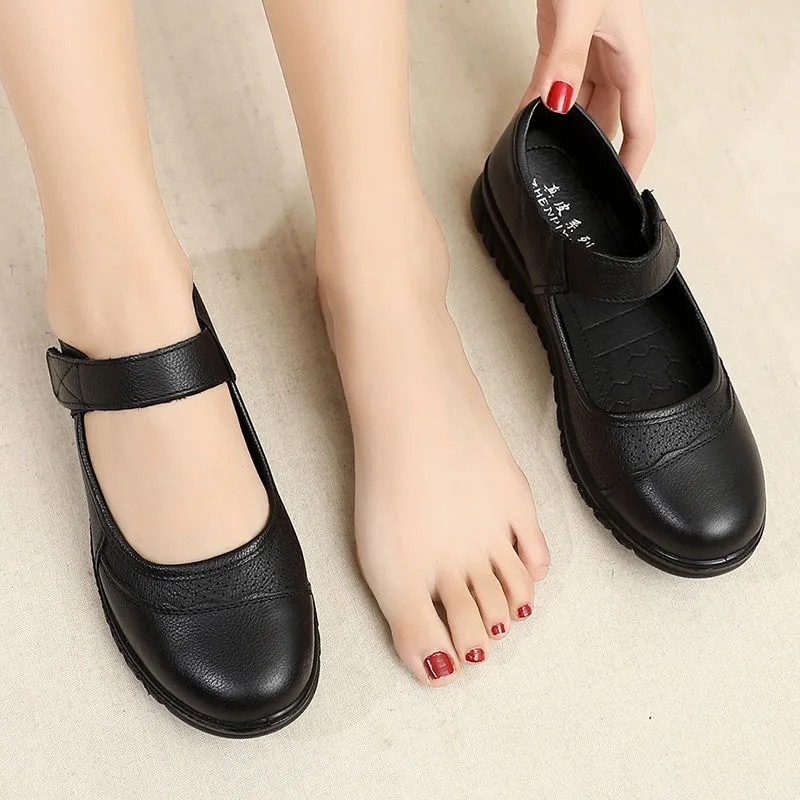 吊带兔妈妈鞋夏季眞皮软底老人皮鞋女透气奶奶凉鞋中老年防滑平跟工作鞋 383黑色 42