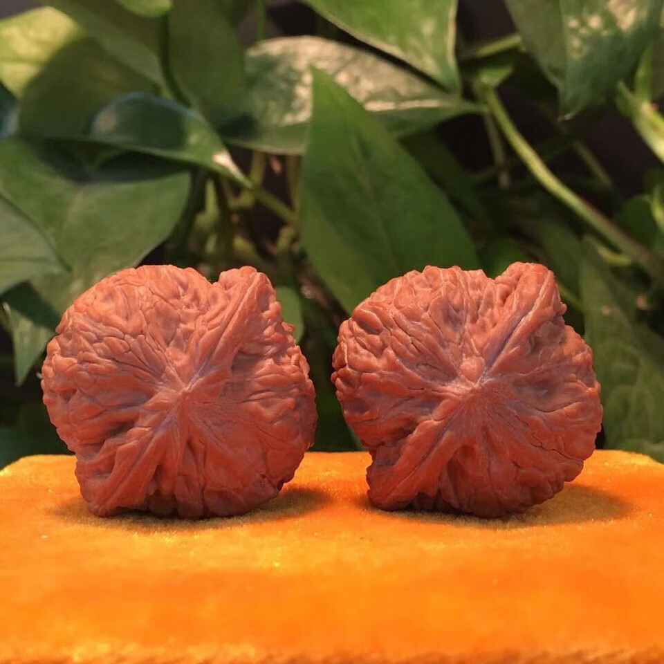 甘夏 文玩核桃 精品磨盘狮子头老树红皮麻核桃手把件 磨盘狮子头一对