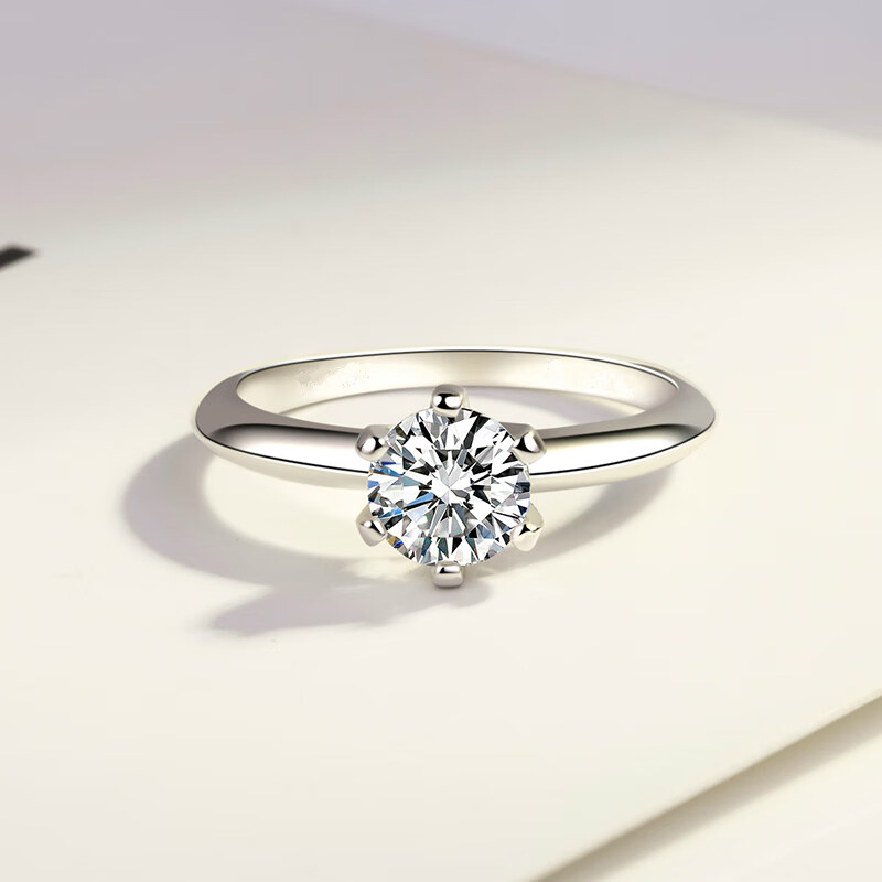 吴美人d色莫桑石克拉钻戒女s925足银镀金六爪情侣求婚戒指 一克拉钻戒