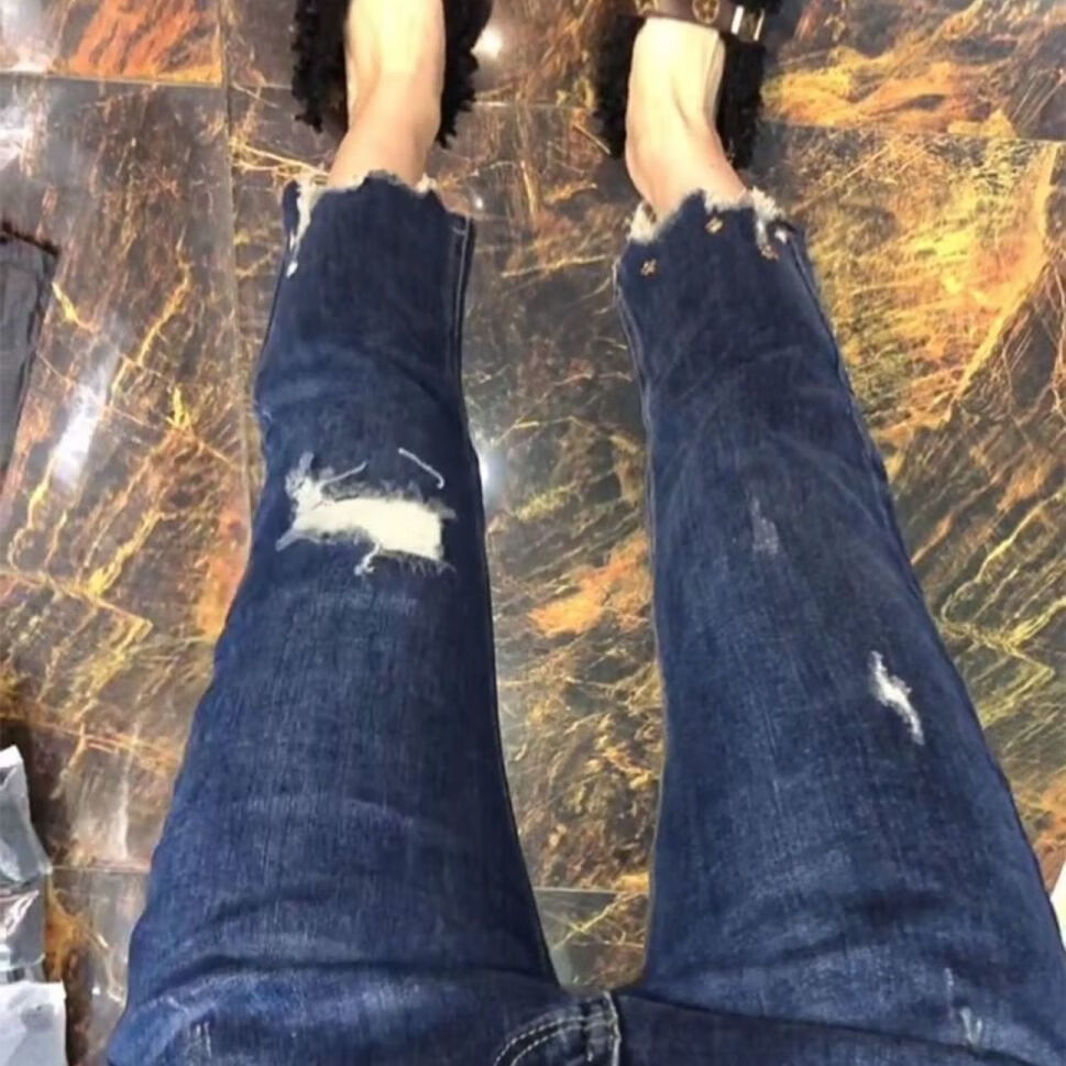 区森有洞的乞丐裤夏天破洞牛仔裤女烂洞洞裤大码高腰破洞七分直筒裤女