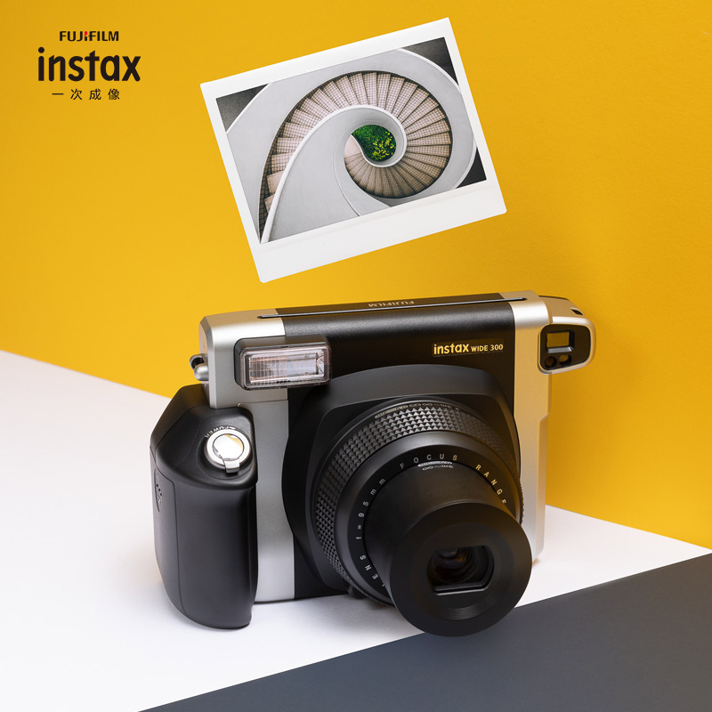 富士instax立拍立得 一次成像相机 宽幅大视野 WIDE300 黑色怎么样,好用不?