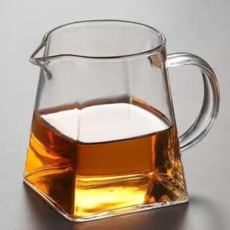 加厚公道杯耐高温玻璃茶杯茶漏茶具分茶器日式倒茶水杯带茶滤公杯 550ml方形公道杯