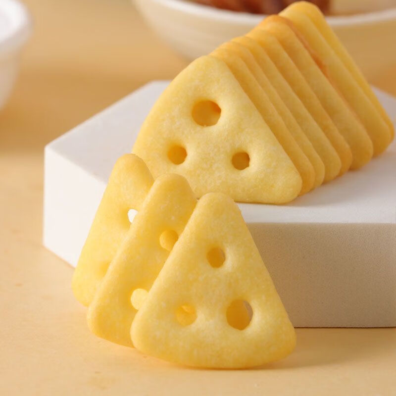 红芝士咸味三角薄脆饼干整箱休闲零食糕点散装5包 芝士味 咸三角饼干