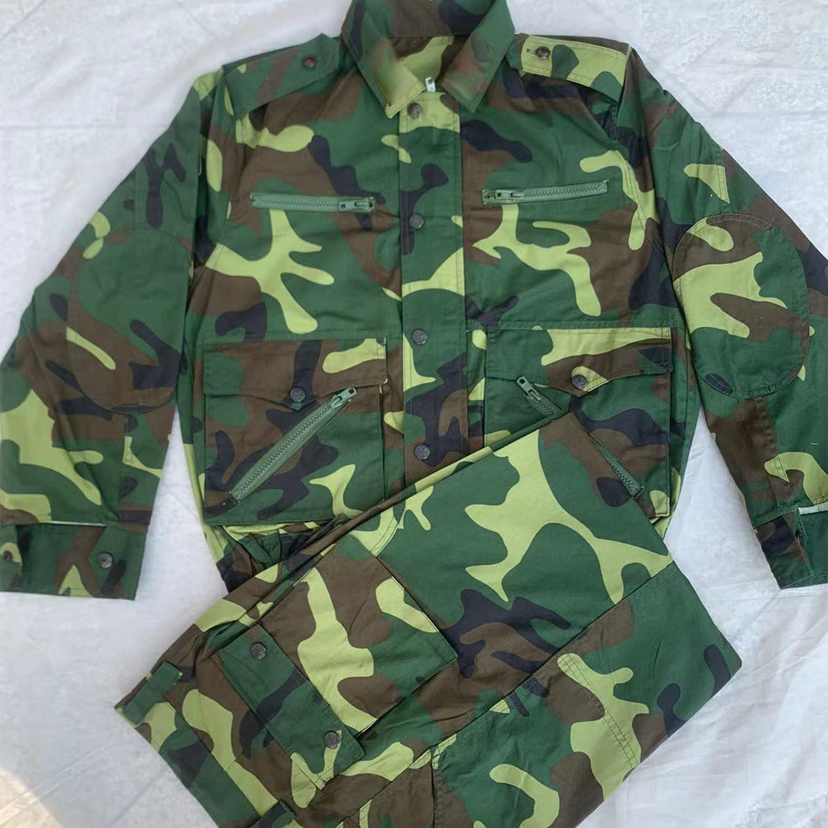 服套装橄榄绿铜扣屁兜迷彩劳动服工作服套装 87老迷彩服(上衣 单裤) 1