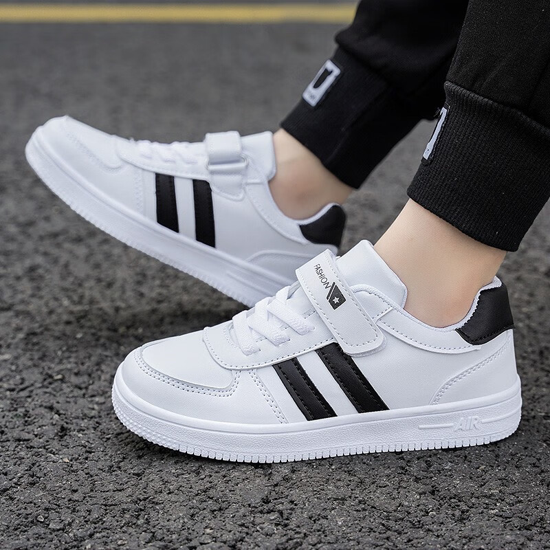 贝天熊童鞋秋冬款男女童休闲鞋学生中大童轻便耐磨运动鞋 BLT890白黑【革面】 28码 内长17.8/脚16.8