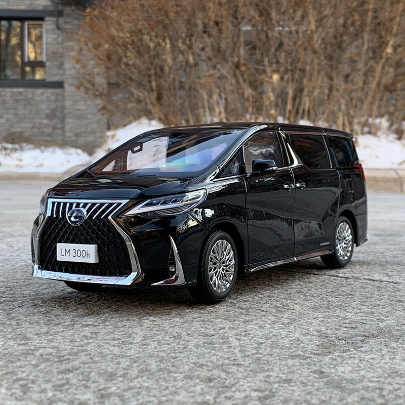 雨萱汽文 雷克萨斯lm300h 保姆车商务车1:18合金仿真汽车模型收藏送礼