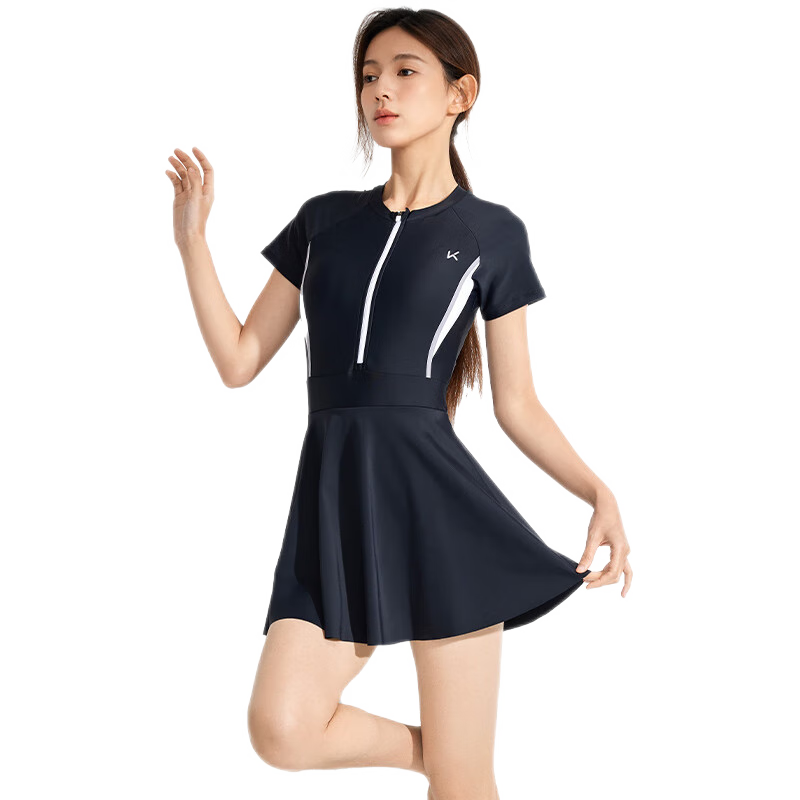 Keep游泳衣女連體裙式顯瘦遮肚保守微胖大碼溫泉泳裝 黑白色 L