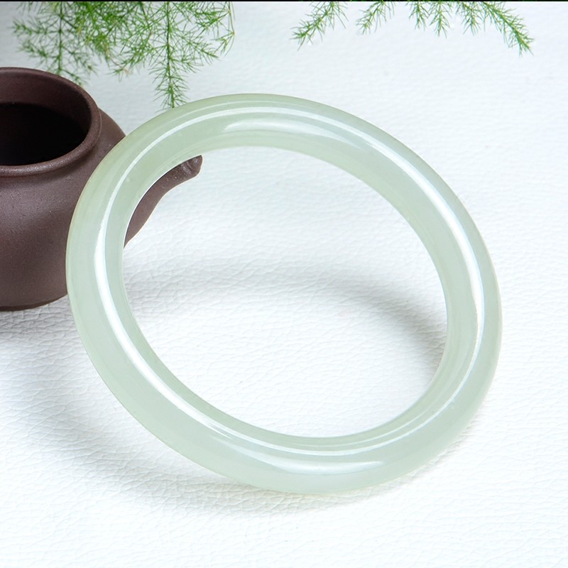 昆仑白玉和田玉小清新手镯 女款少女玉镯子 细款带证书 圆条 青玉款