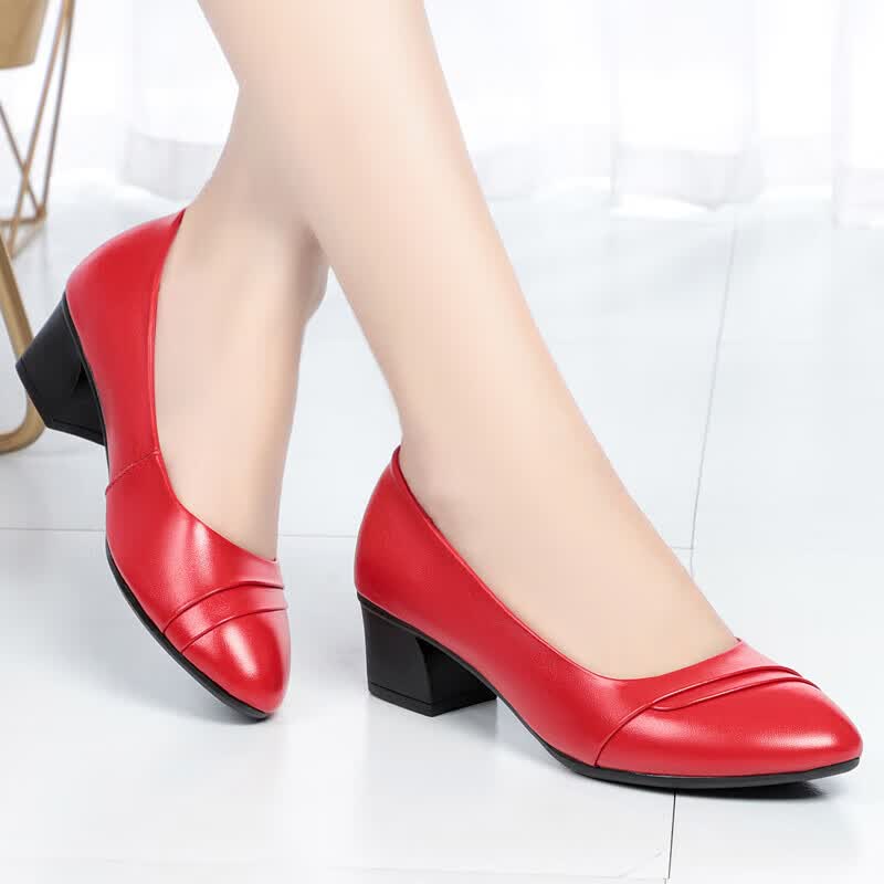 波徊牛皮女单鞋大码中跟妈妈鞋春秋季新款皮鞋浅口工作鞋轻奢潮 红色