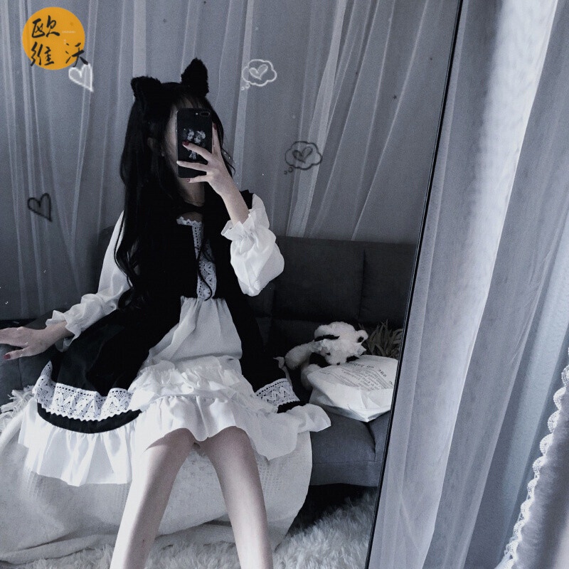 洛丽塔裙子暗黑少女丧系连衣裙草莓洋装软妹萝莉服美少女长袖连衣裙