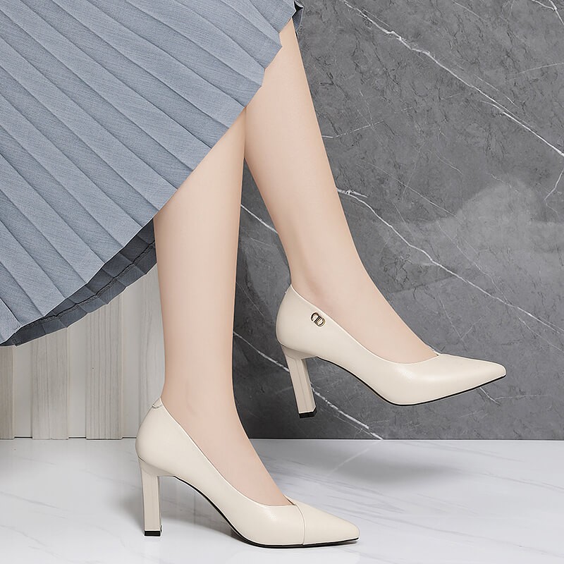 仙宝蝶高跟鞋女士中粗跟尖头夏天时尚休闲高跟船鞋女装一脚蹬工作上班