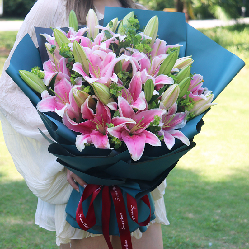 【大气】21朵粉百合花束