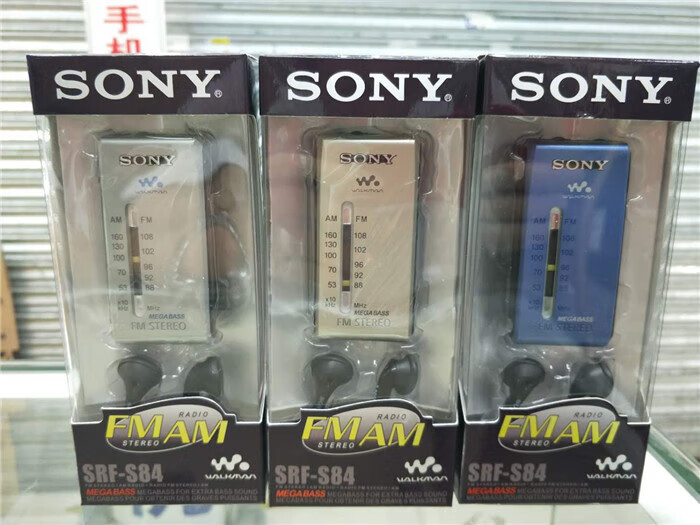 索尼(sony) srf-s84 便携式收音机 fm/am两波段调频带耳机 随身听袖珍