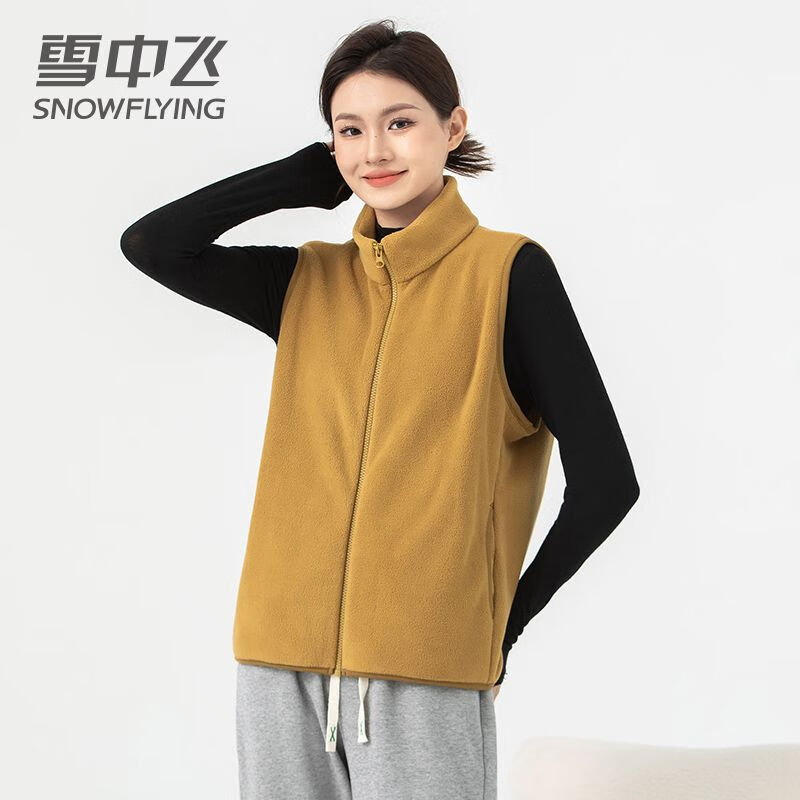 雪中飞摇粒绒马甲女2026新款薄款立领运动休闲百搭保暖短款户外抓绒衣 闪驼色(金驼色) 175/96A(XXL) （150-180斤）