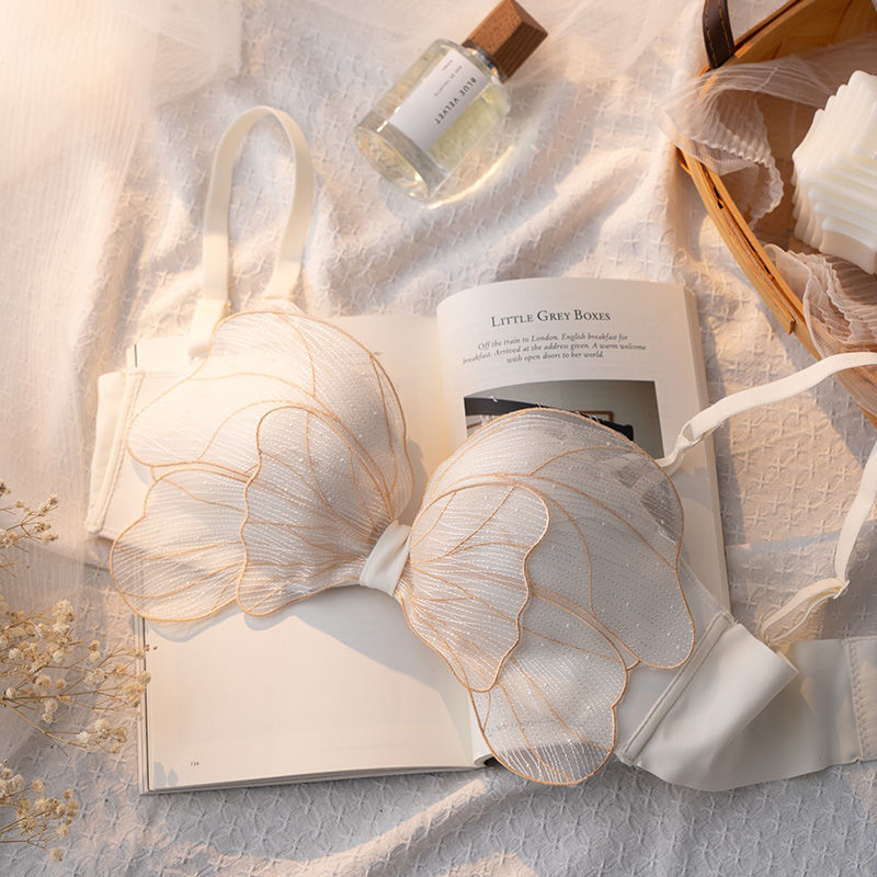 性感内衣女小胸聚拢加厚无钢圈收副乳上托防下垂胸罩蕾丝文胸套装