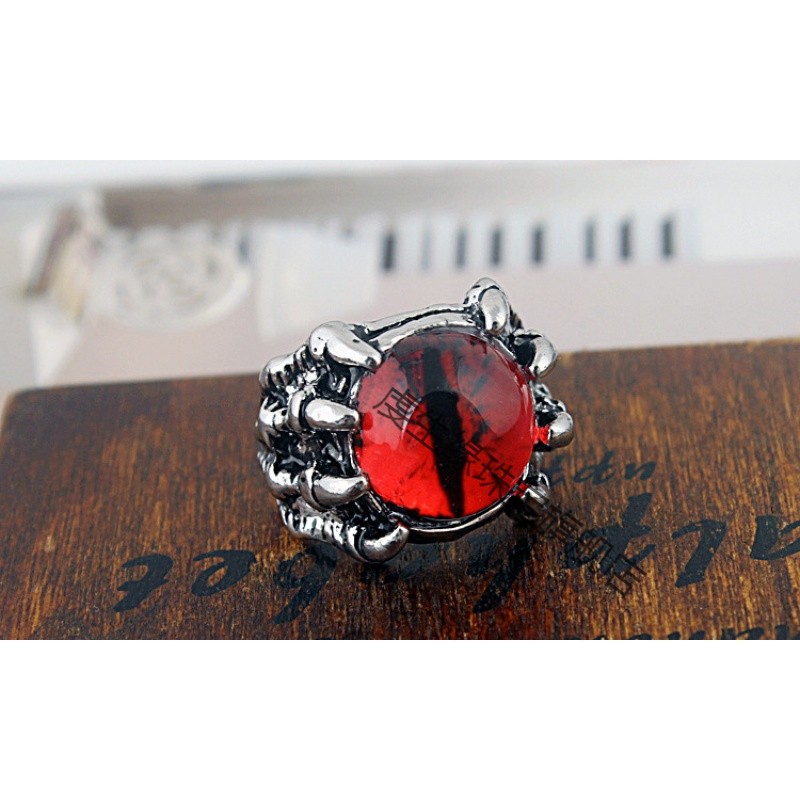 复古骷髅头眼睛戒指男士霸气朋克恶魔之眼个性时尚饰品抖音魔戒 红眼